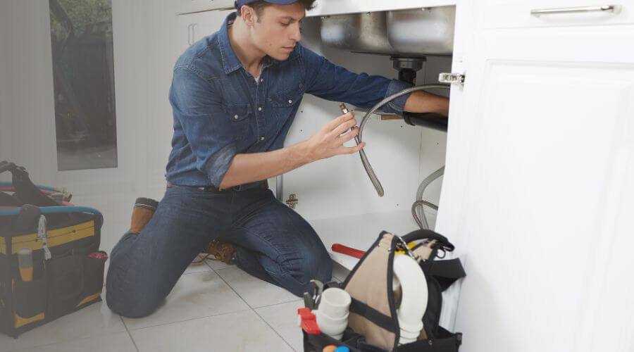 Local tankless water heater installation in Union City, OH
